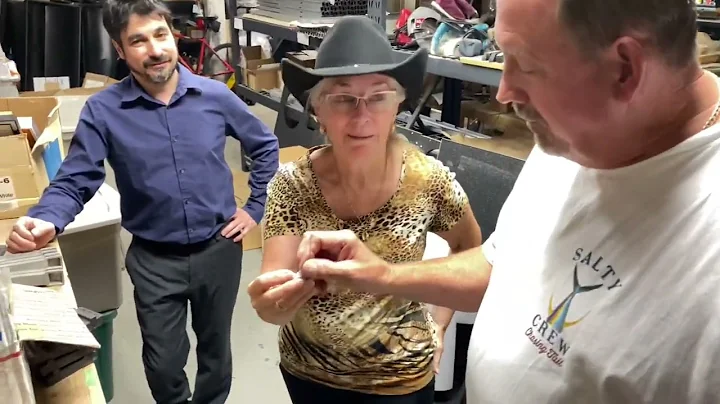 Dave Rhodes  son of Harold Rhodes visits Vintage V...
