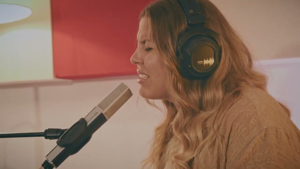 Egoist - urbie (Live Session)