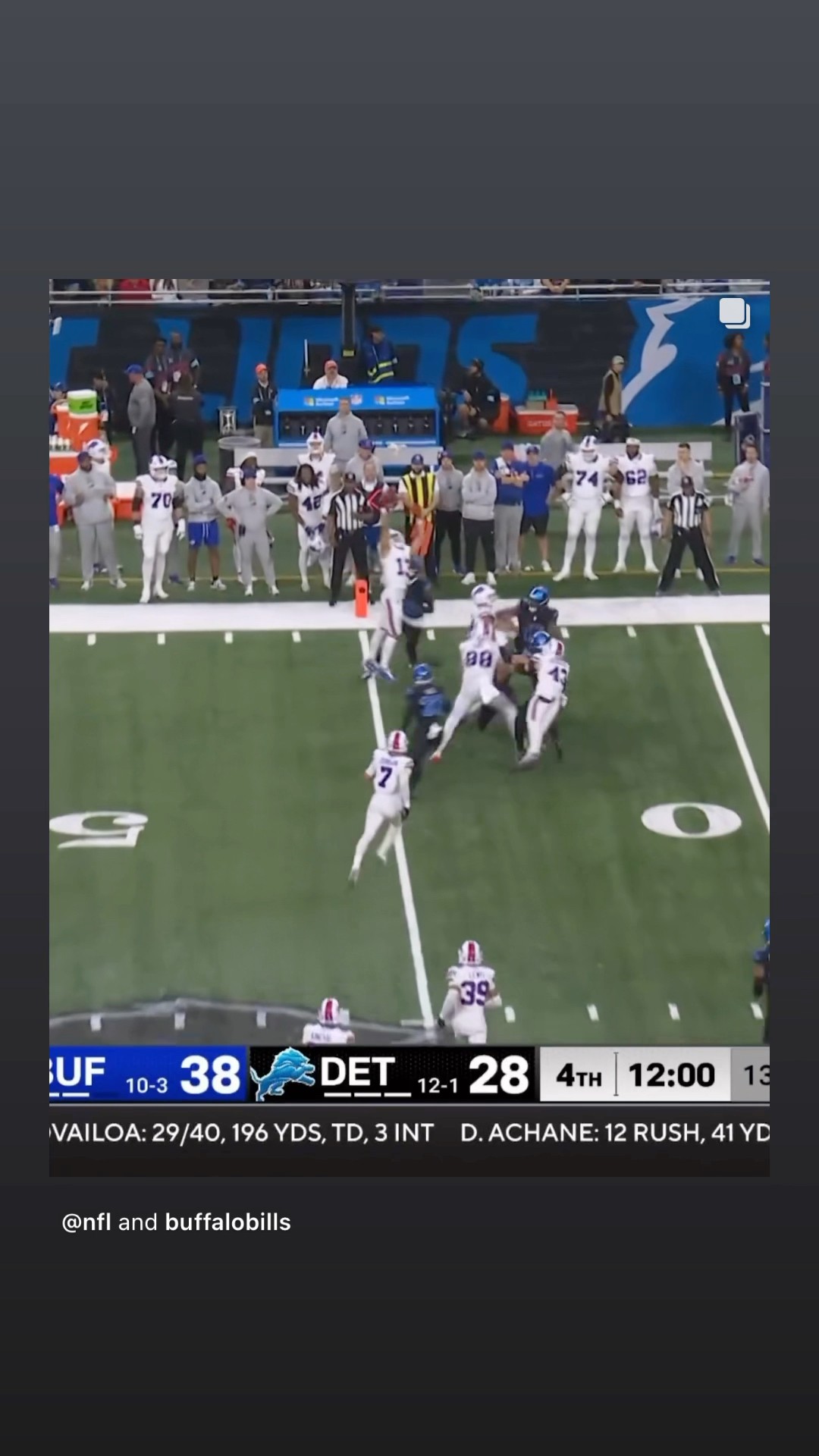It’s picked up by Hollins #hoodnews #buffalobills #football #onsidekick #MackHollins #omg #how #wow