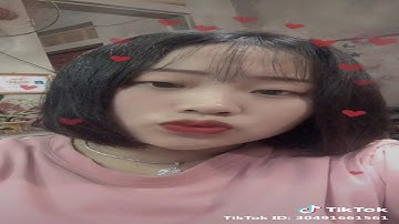 Một cái nắm tay công khai còn hơn cả ngàn nụ hôn trong bóng tối💙💍