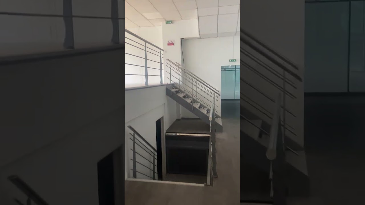 Vidéo Location local d'activité 700&nbsp;m² Saint-Denis (93200)