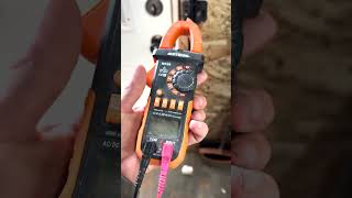 This is the problem I have with the voltage meters #narrowayhomestead  #offgridlife #voltage #meter