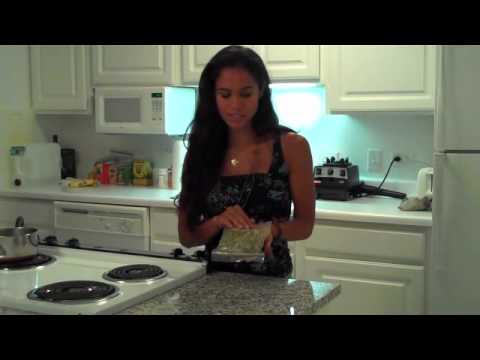 Kimberly Snyder shows how to store your sprouts.