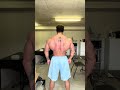 オリンピア4週前の背中。