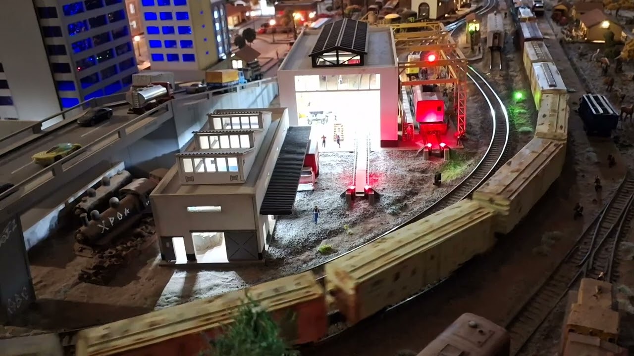 Dupla da MRS com vagões graneleiros