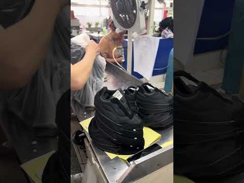 Shoe upper quality inspection