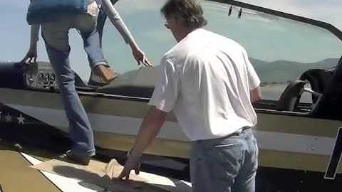 Maria Entraigues flying with Sean Tucker (part 1)