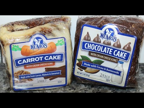 Ne-Mo’s Carrot Cake & Chocolate Cake Review