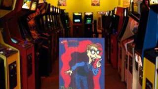 Drew Pickles Goes To The Arcade