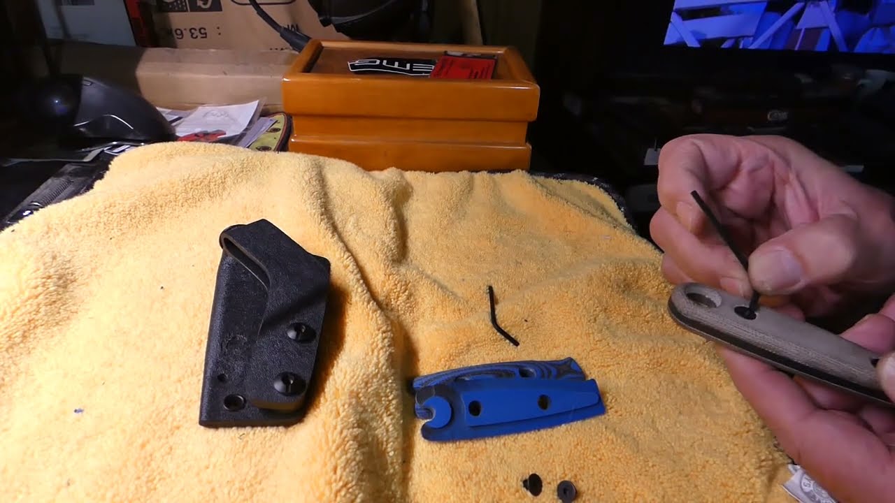 Watch Esee Knives - Izula II on YouTube Watch Esee Knives - Izula II on YouTube