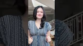 tetap bertahan menggunakan jempol😆#tiktok#deby#shorts