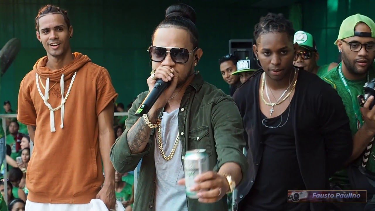 Mozart La Para Vs Jabao_25 Improvisando en el Carnaval Presidente 2016