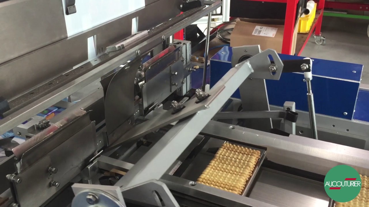 X-Fold Wrapping Machine for Biscuits | Cellophaneuse Automatique pour Biscuit | AUCOUTURIER