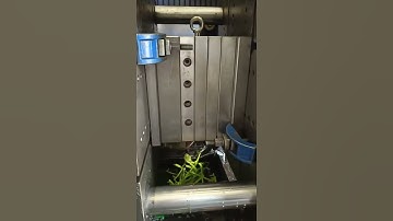 bottle cap making machine / injection molding machine