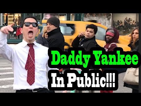 singing-in-public---daddy-yankee