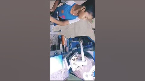 Junear lathe Machine operator #machine #lathemachine #latheoperator