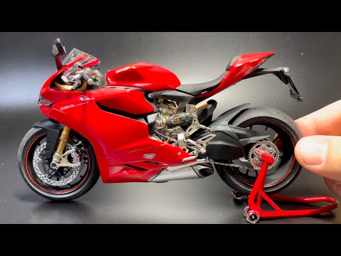 Video: Ducati 1199 S Panigale, pirmais starptautiskās preses kontakts