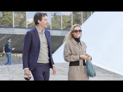 Vídeo: Natalia Vodianova I Antoine Arnault, Irina Shayk I Bradley Cooper I 10 Parelles D’estrelles Més Brillants