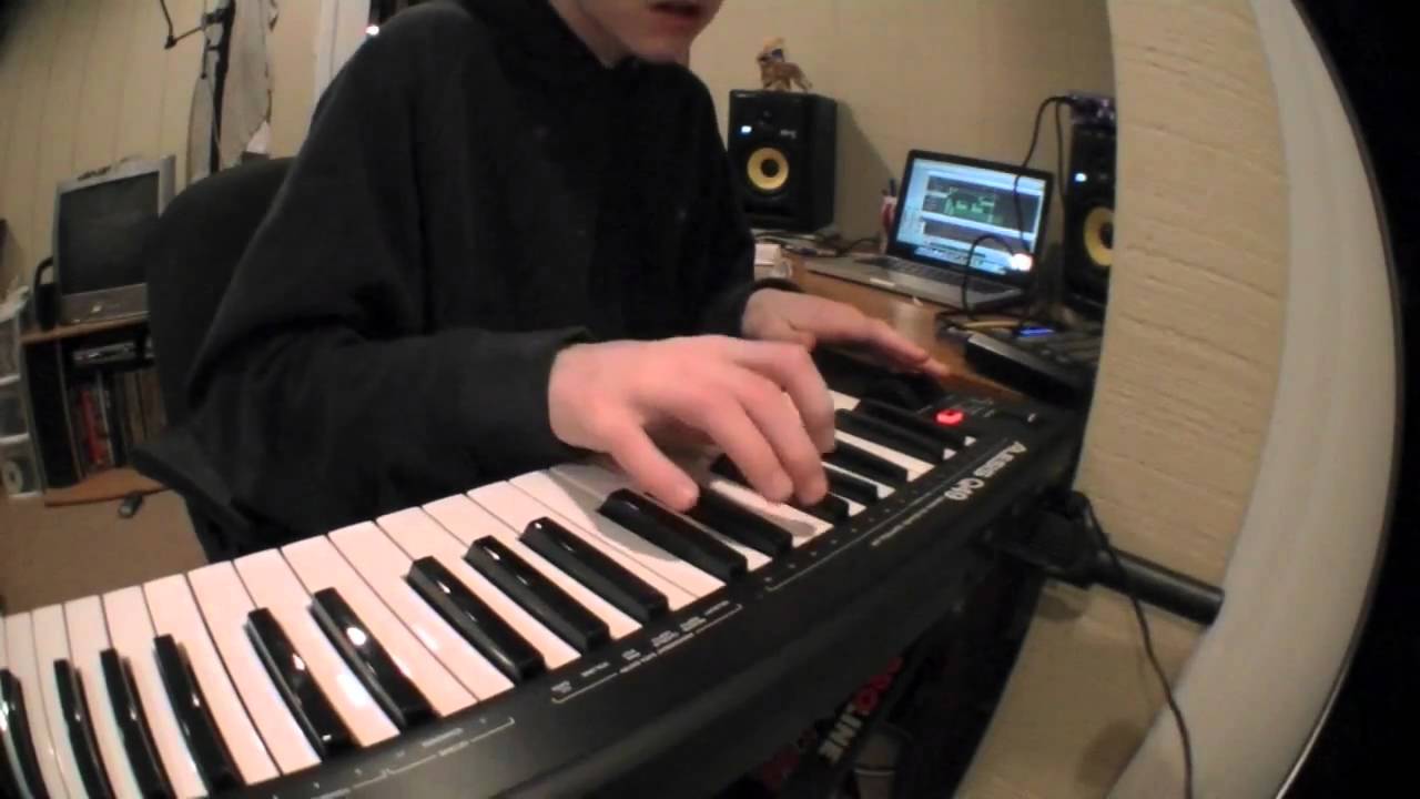 The making of a hip hop beat in Logic (Rob Fel)