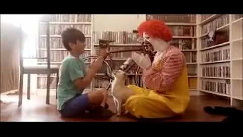 Ronald McDonald doest get the booty (1:20)