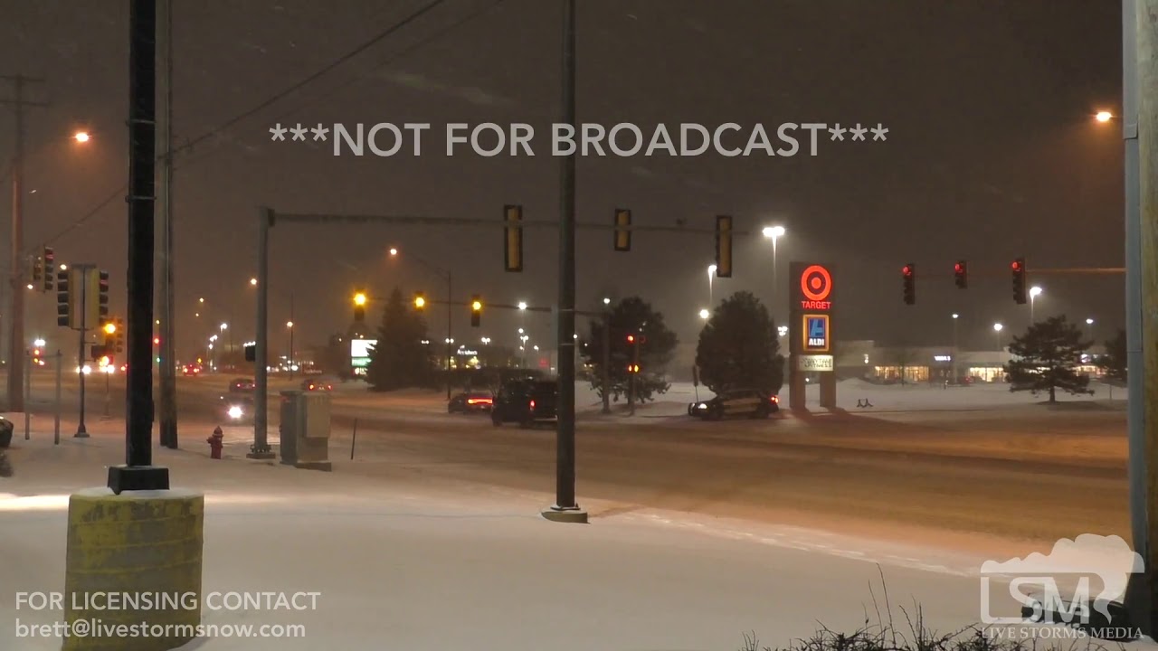 2/5/2018  DeKalb, IL Nighttime Heavy Snow