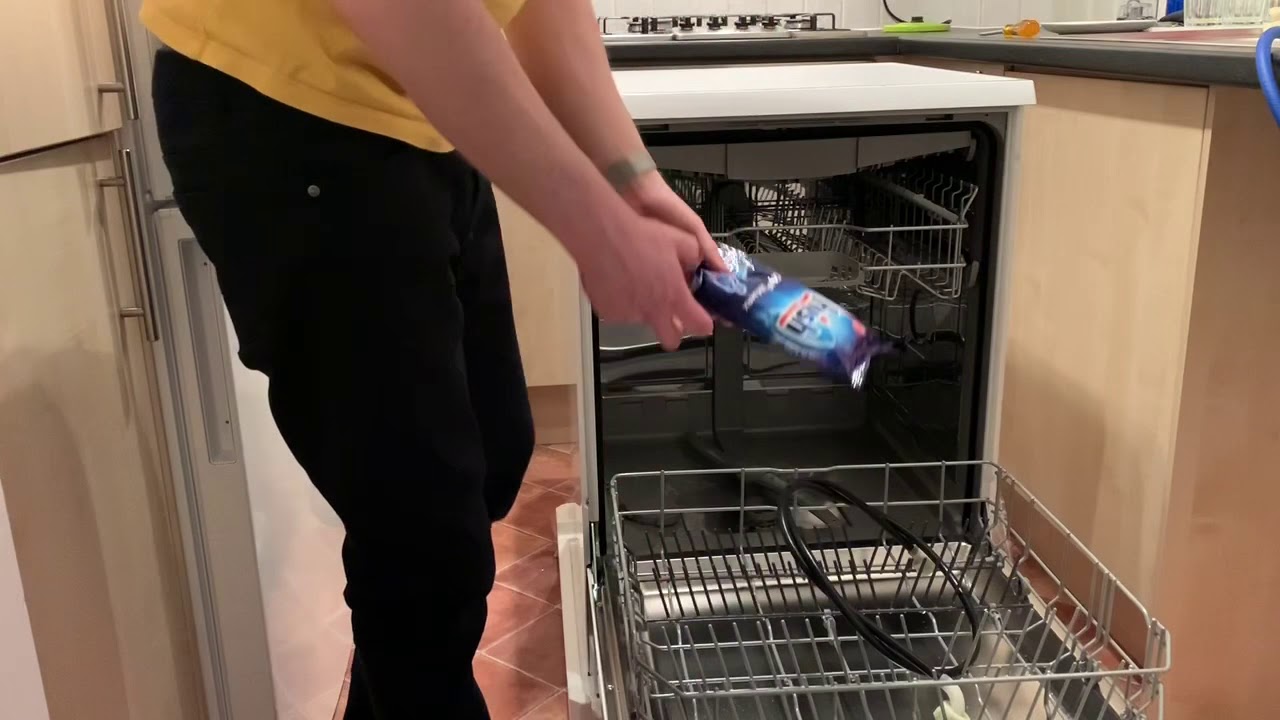 Bosch SMS25EW00G Dishwasher Unboxing 