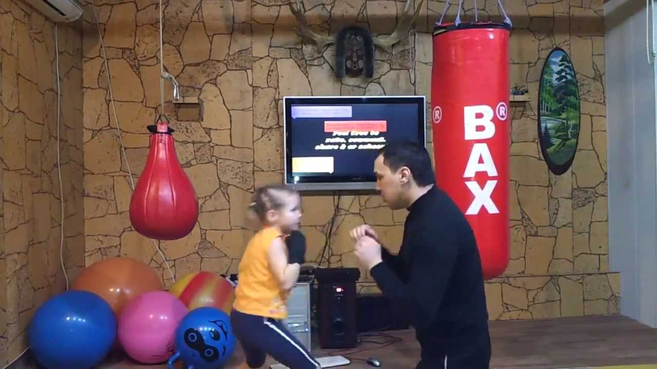 5 year old little girl has some insane boxing skills!