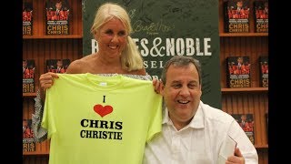 Former Nj Gov. Chris Christies Book Signing In The Villages