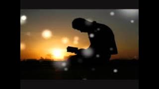 Maafkanlah bila hati Tak sempurna mencintaiMu Dalam dada ku harap hanya Dirimu yang bertakhta