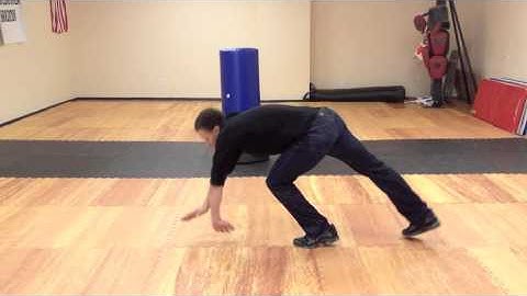 How To Do A Shoulder Roll