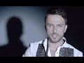 TARKAN feat. OZAN ÇOLAKOĞLU - Aşk Gitti Bizden (Official Video + Lyrics)