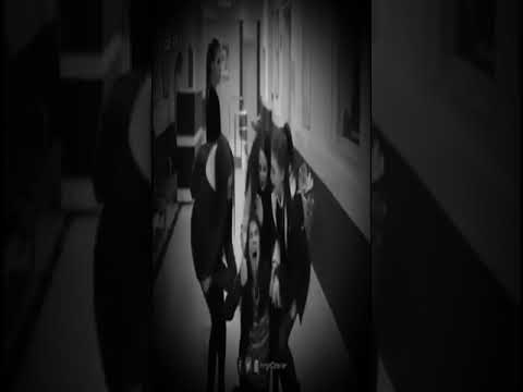 كذب الي قلك حزن فراقك عيونه بجن