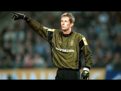 Video: Edwin van der Sar Nilai Bersih: Wiki, Berkahwin, Keluarga, Perkahwinan, Gaji, Adik Beradik