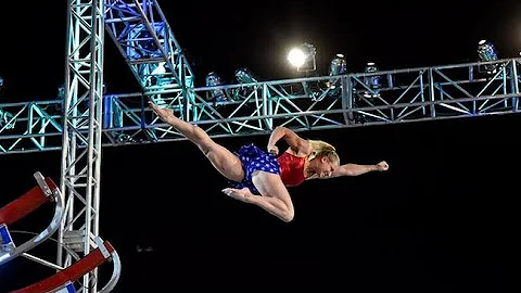Jessie Graff Strikes a Pose on the Big Dipper Free...