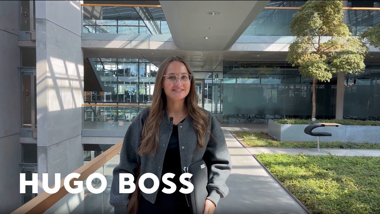 A Day in the Life of an E-Commerce Merchant