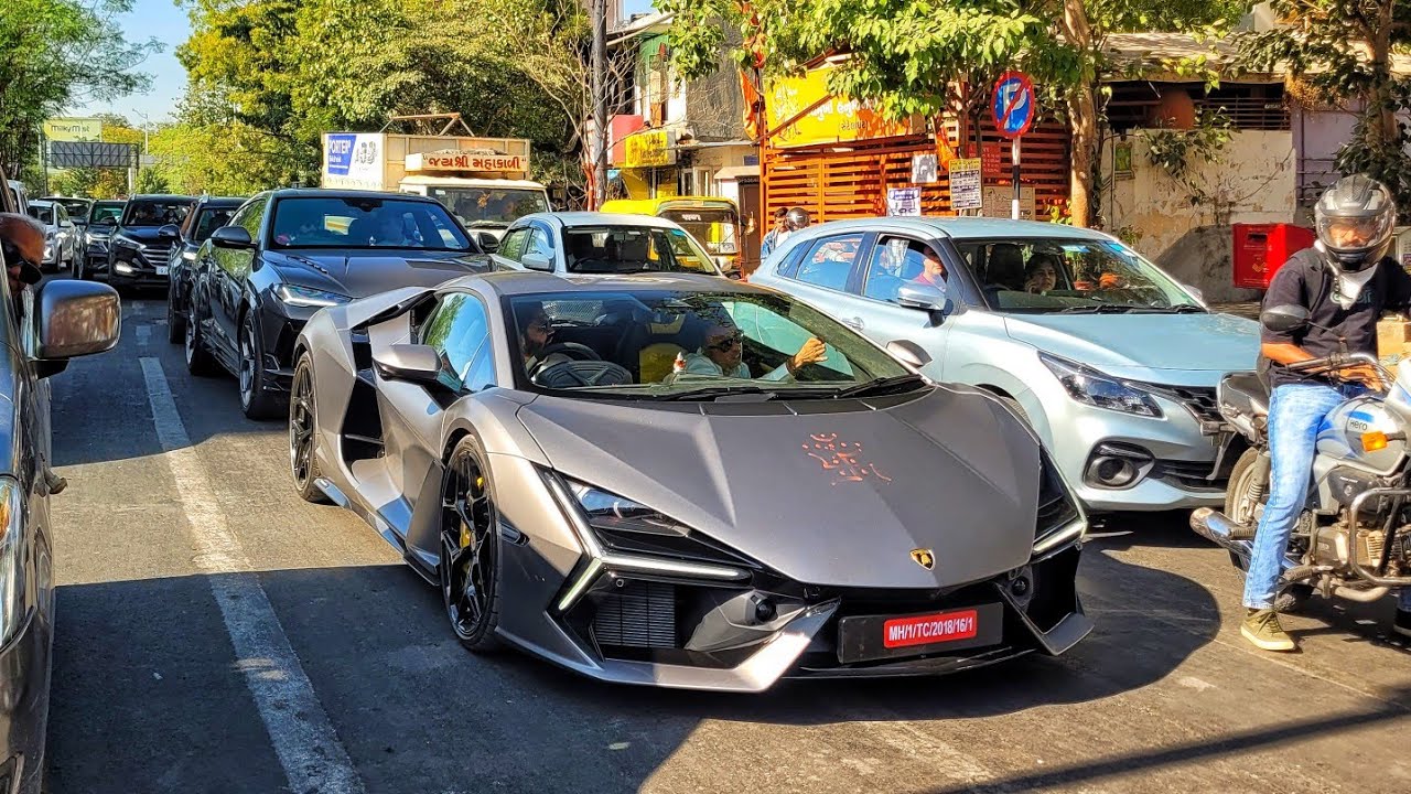 India's Latest Lamborghini Revuelto Delivered In Ahmedabad, Gujarat | Reactions | Grigio Titans |...