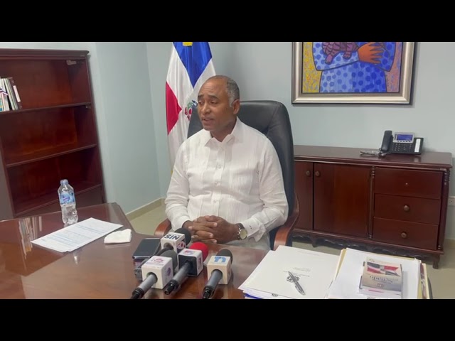 JULITO FULCAR ASEGURA FLUYE NORMAL RECEPCIÓN DOCUMENTOS DE ASPIRANTES A MIEMBROS JCE