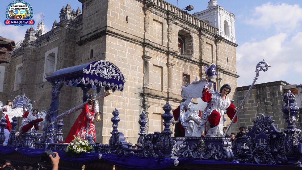 PROCESIÓN DE JESÚS NAZARENO DE LA DULCE MIRADA, SANTA ANA. 