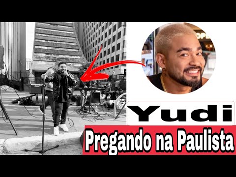 Yudi Tamashiro pregando na Avenida Paulista em São Paulo gospel news