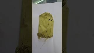 moringa leaves powder (Moringa oleifera )