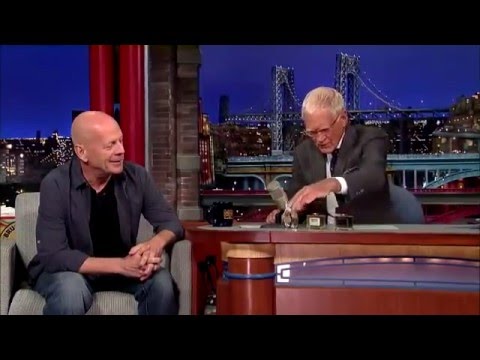 Video: Bruce Willis prodaja svoj smučarski dom in nočni klub