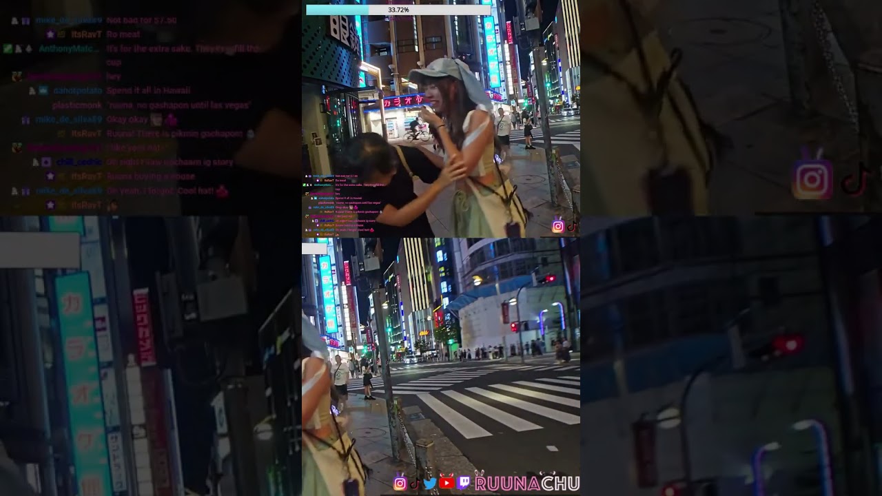 Lost usagi getting attack | 