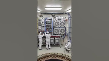 Beyond imagination: cloaked technicians and agile robots #shorts #futuristic #cybernetics #tech #fyp