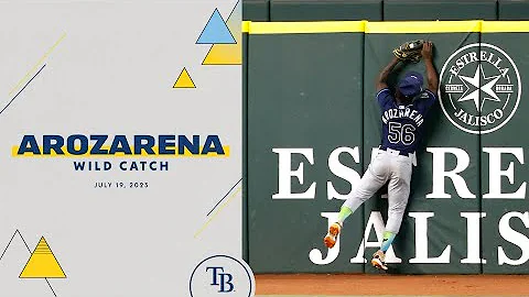 Randy Arozarena WILD catch!