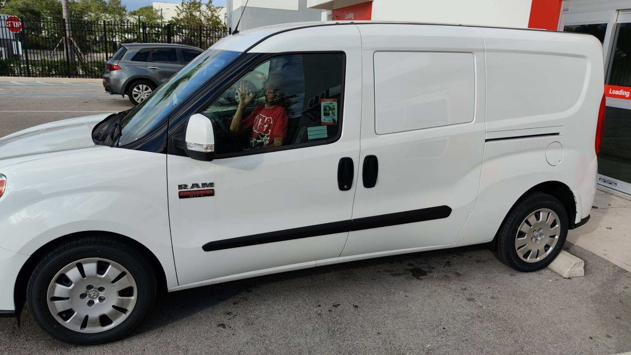 Random Random New Years Smoke Sesh Party. pt 2