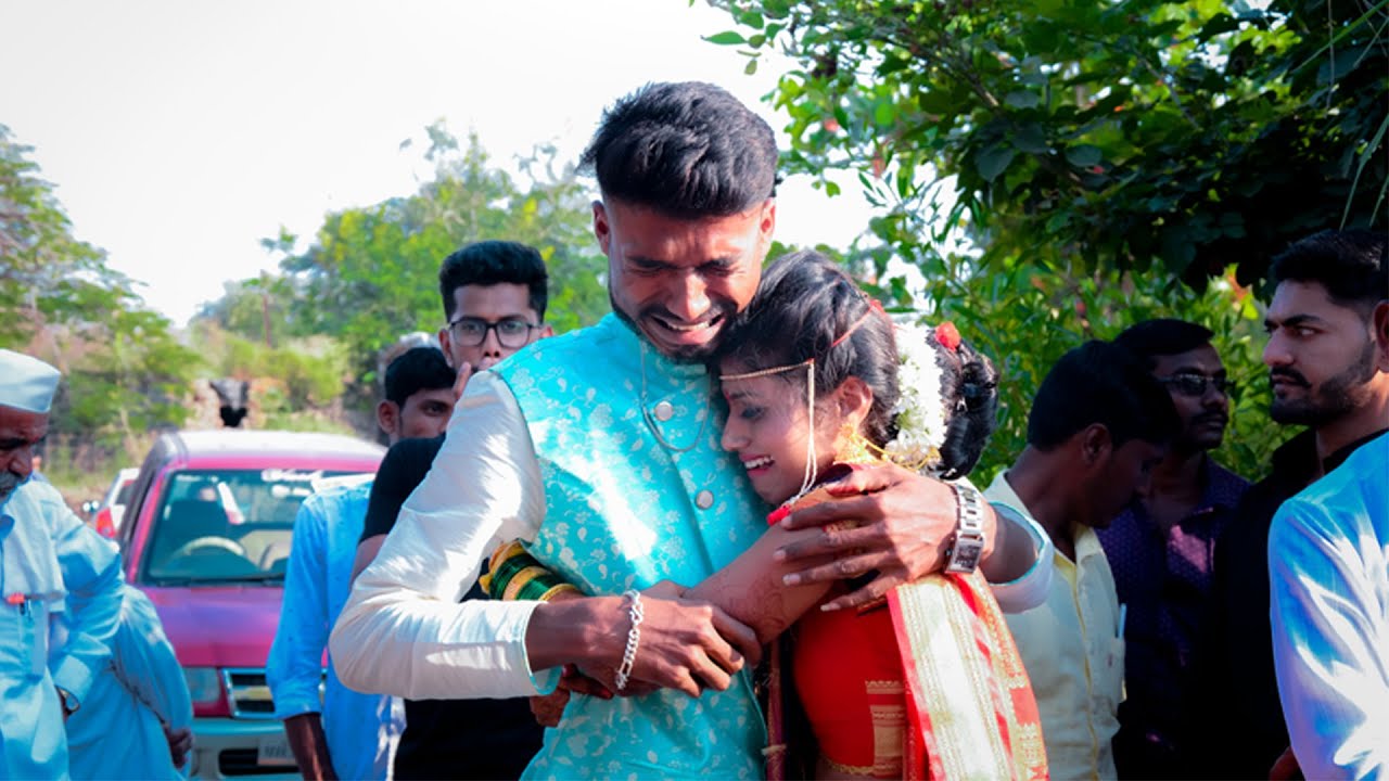 आई बापाची लाडाची लेक निघाली नवर्या घरी  marathi hit bidai swapnil dhas photography