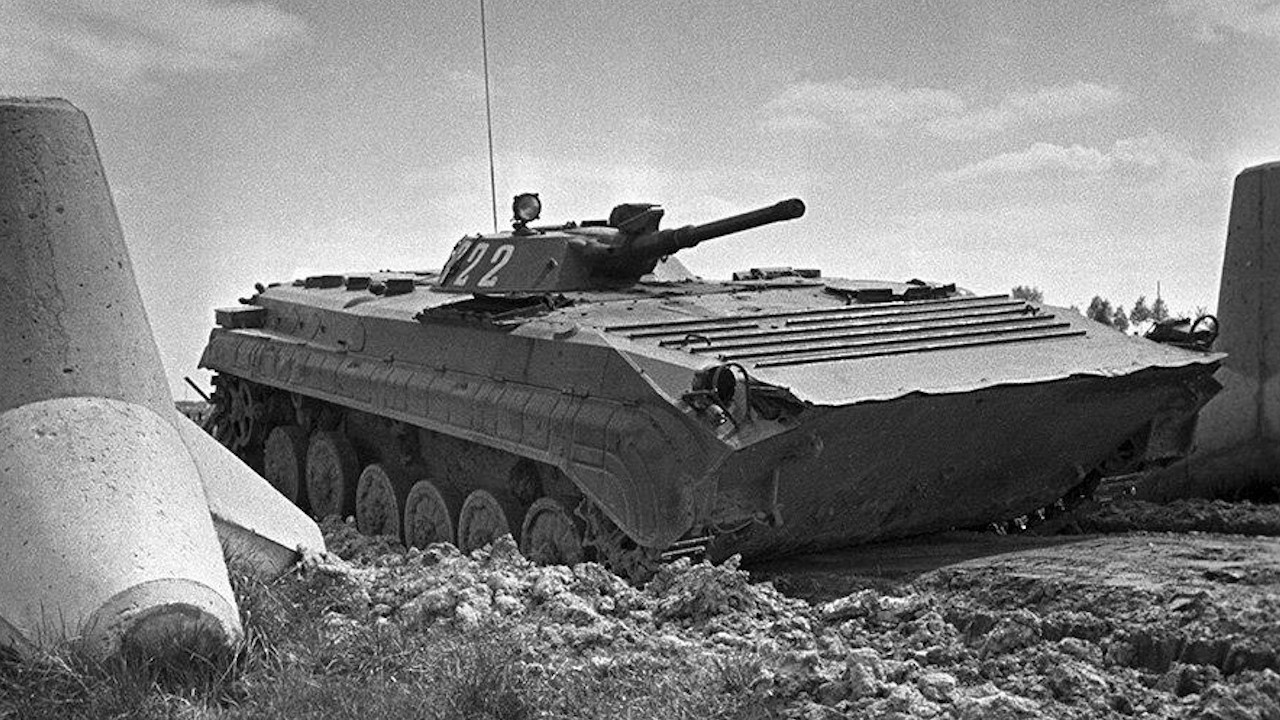 БМП-1 - машина для ядерной войны, ставшая легендой советской армии!