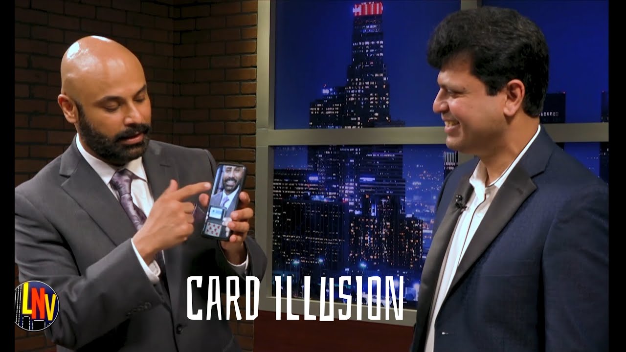 Mentalist in US Amazes the audience with a Card Illusion