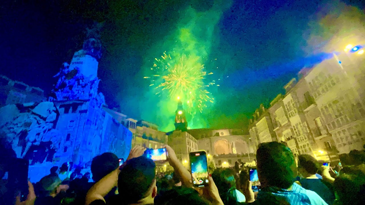 Subida de Celedón 2025 Vitoria Gasteiz | Fiestas de La Blanca Vitoria 2025