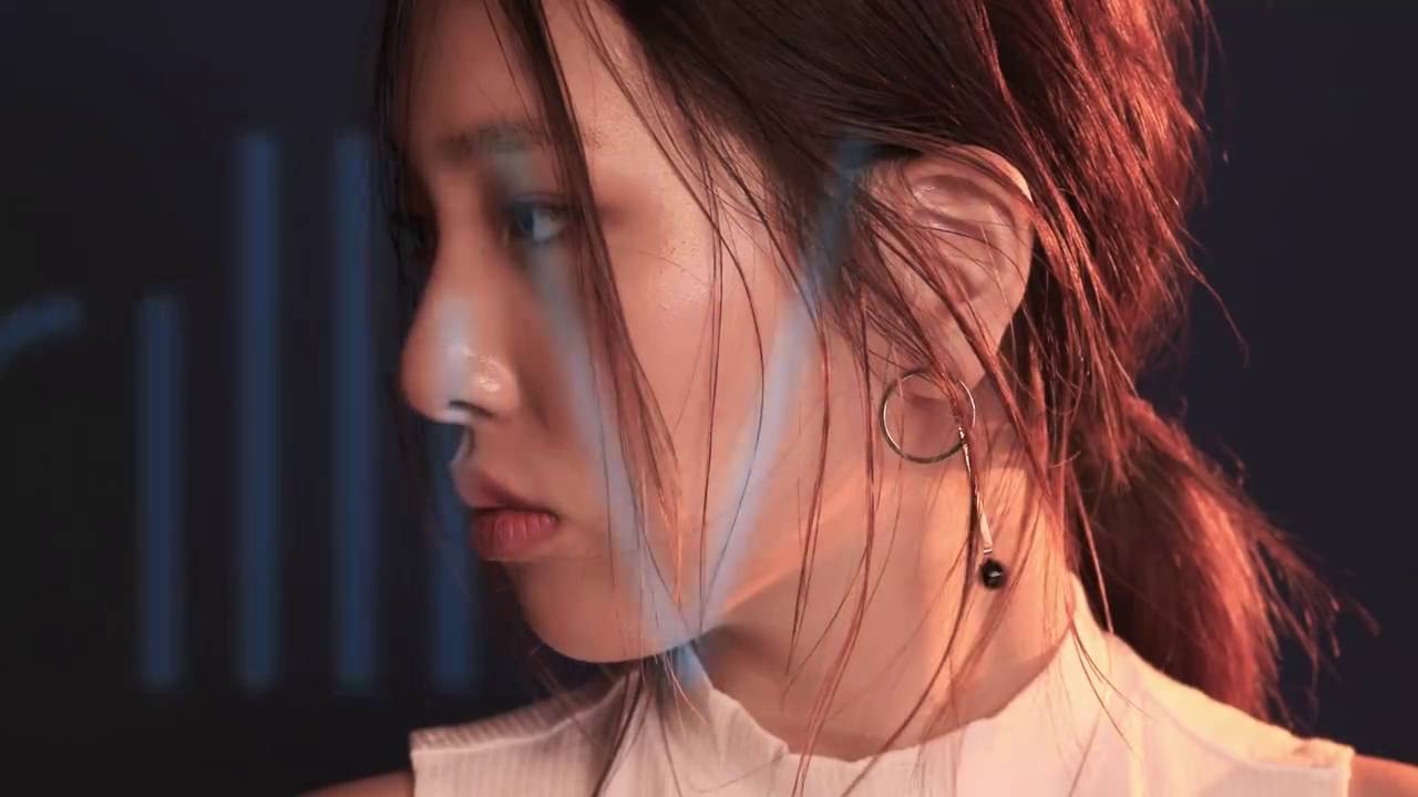 Lee Jini - Brilliv Hot Summer Collection - YouTube